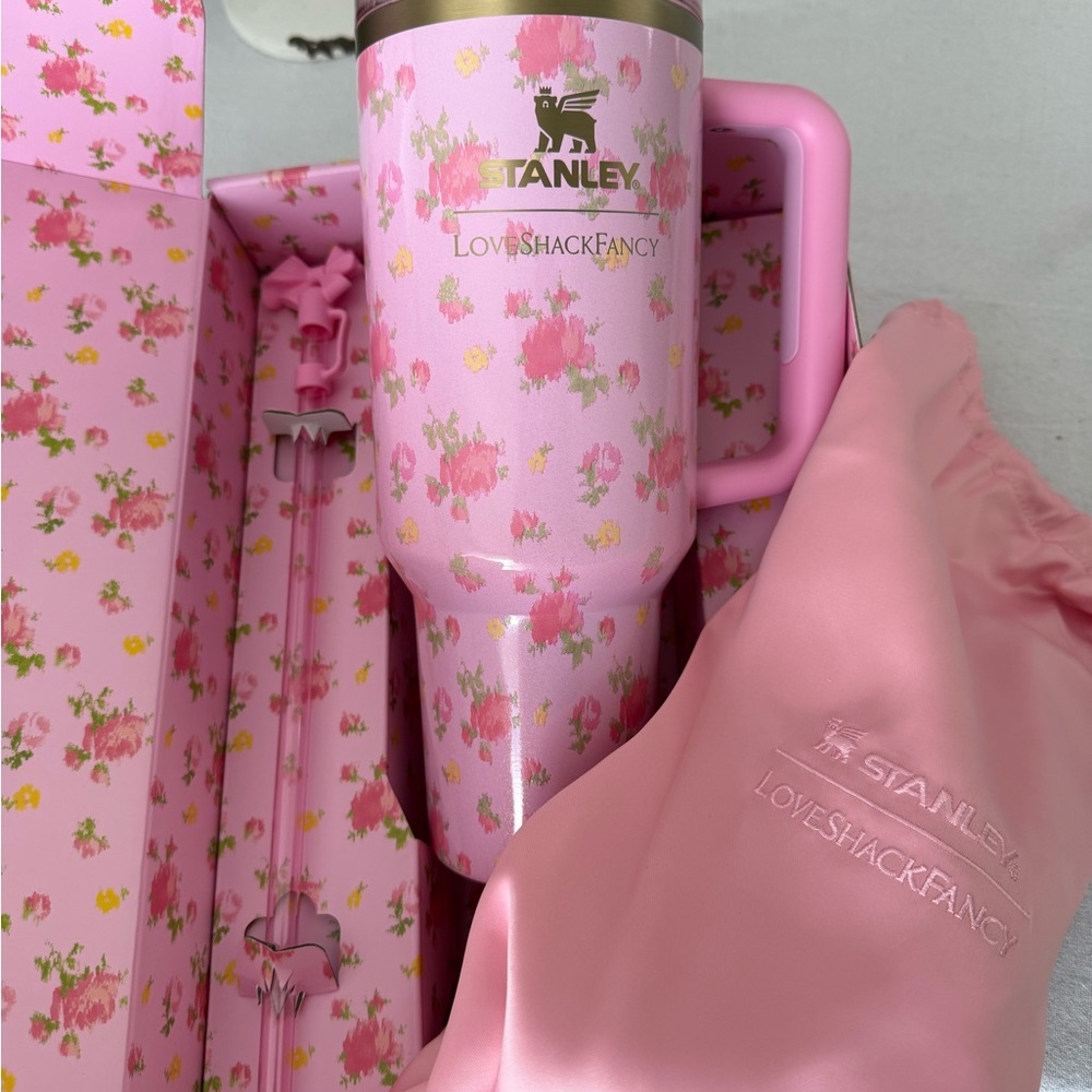 Stanley Pink Floral Tumbler with Handle